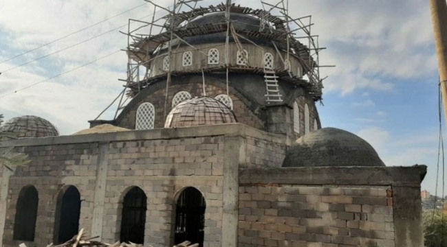 Kadirli'de İhale İle Camii Satlığa Çıkarıldı