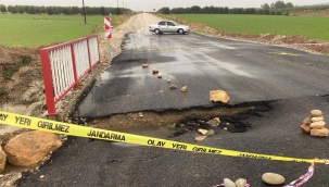 Osmaniye'de Etkili Yağıştan Köprü Yıkıldi