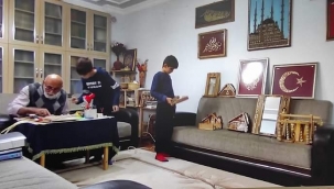 Deniz Kabuklarına Olan İlgisi Sanata Dönüştü